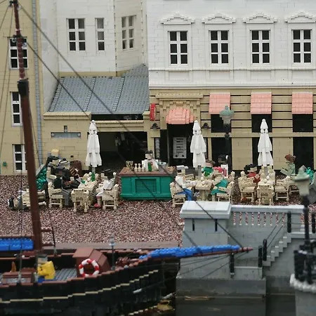 Legoland 4*